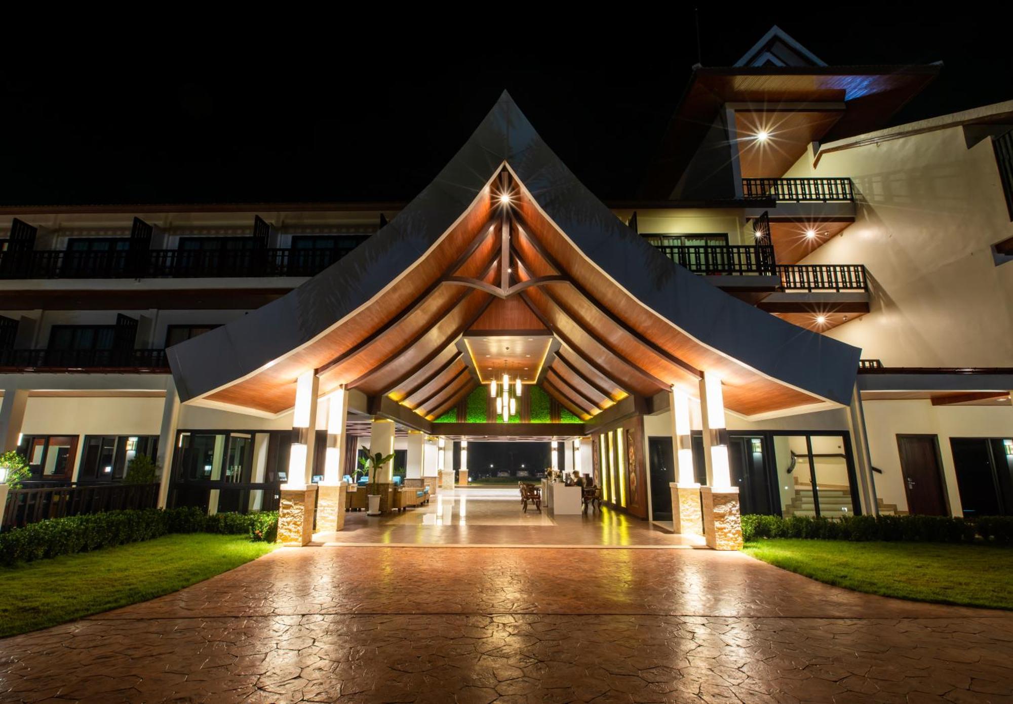 Tmark Resort Vangvieng Ванг-Виенг Экстерьер фото